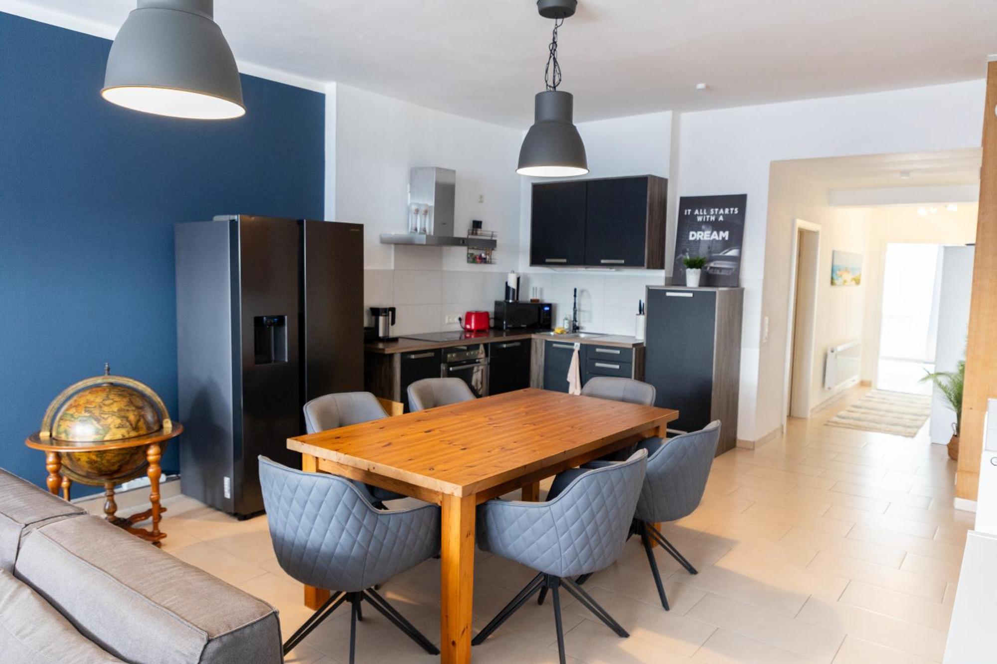 Designer Loft City Center, Secured Parking, Cozy Apartment, Adenau Nuerburgring Buitenkant foto
